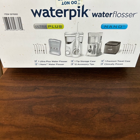 Waterpik water flosser- new unsealed - Picture 2 of 3